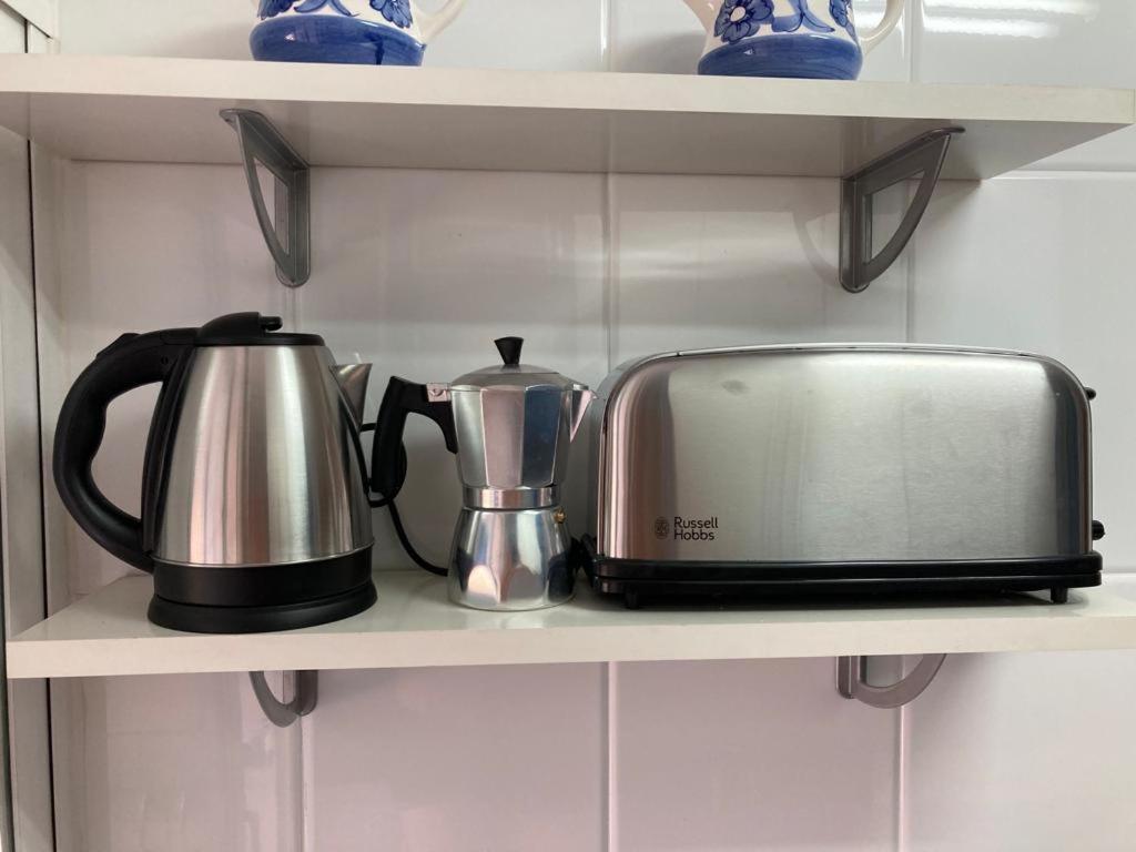 Apartamento Grande, 2 Dormitorios, Garaje Gratis Madrid Dış mekan fotoğraf